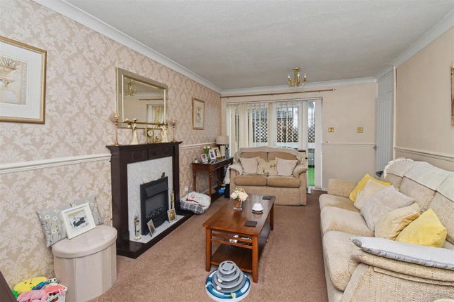 72, Epsom Walk, Corby photo 2