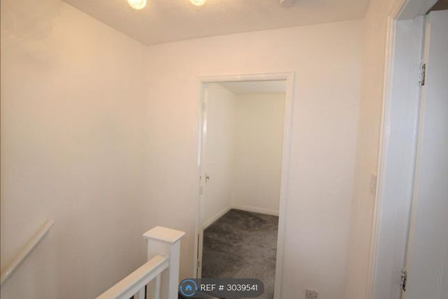 Parkwood Road, Whiston, Prescot photo 3