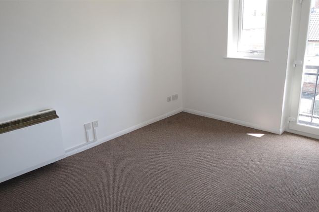 18, Cypress Court, Elmfield photo 4