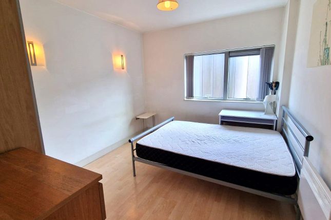 Flat A 2-8, 1, Watson Street, Manchester photo 2