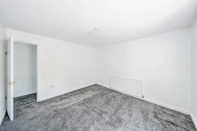 63, Whitworth Terrace, Tredegar photo 4