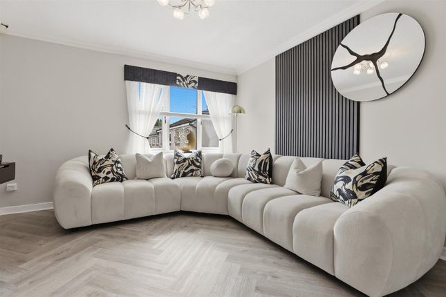 22, Benbow Road, Clydebank photo 2