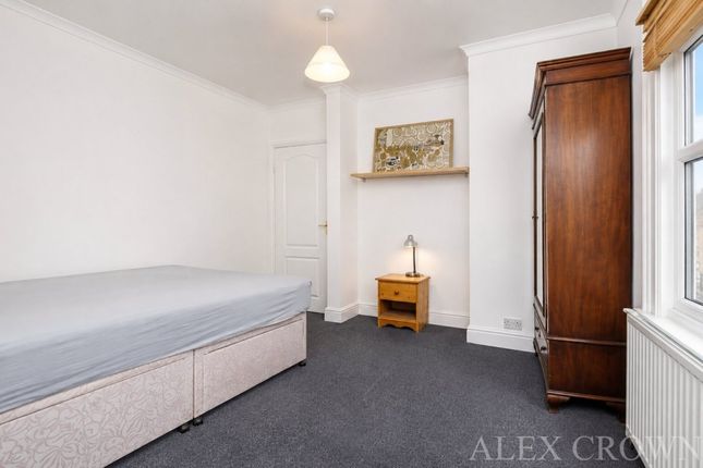 Room 2, 79b, Blackstock Road, London photo 4