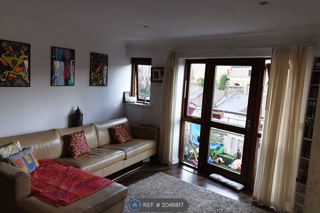 Thumbnail Room to rent in Morris Rd, London