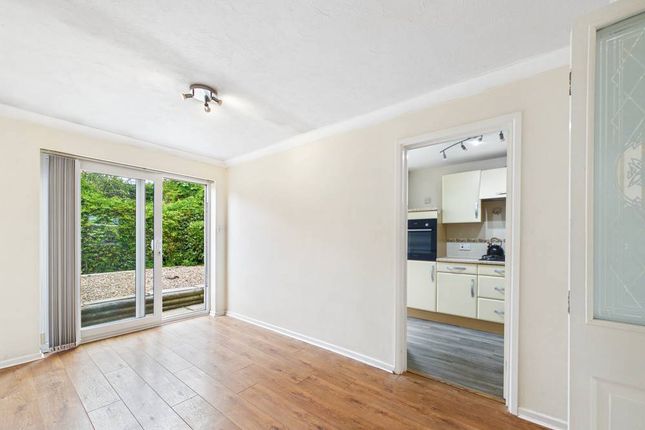3, Enid Way, Colchester photo 4