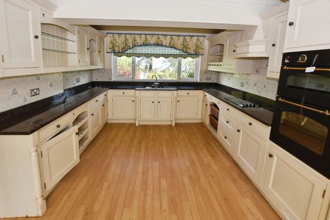 Palmwood Court, Watcombe Heights Road Maidencombe, TORQUAY photo 3