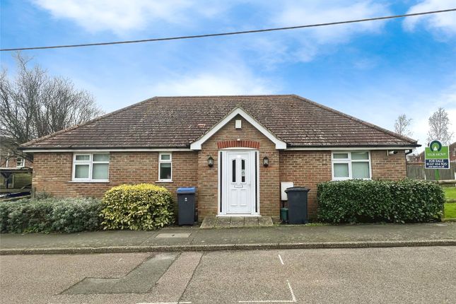 Bungalow to rent in Holness Road, Ash, Canterbury, Kent CT3