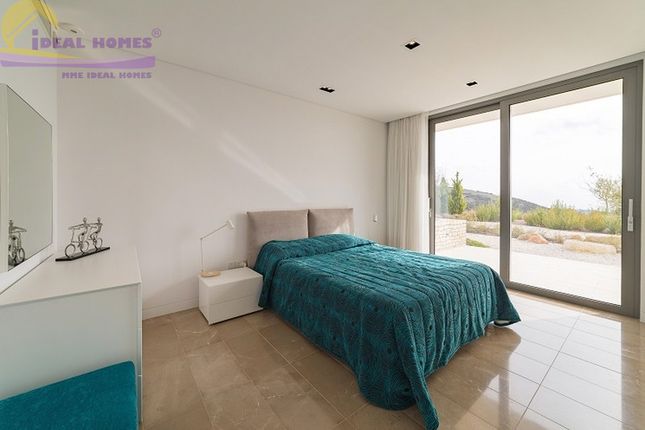 Villa for sale in Tsada, Paphos, Cyprus