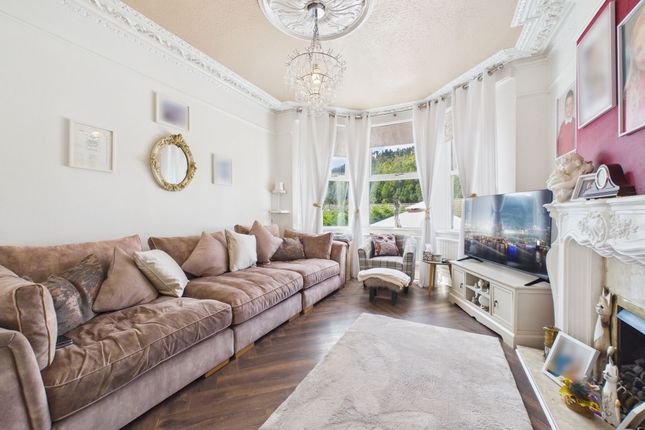 114 Alexandra Road, Abertillery photo 2