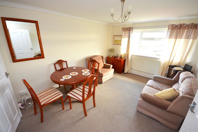 Flat for sale in Wingate Close, Braintree