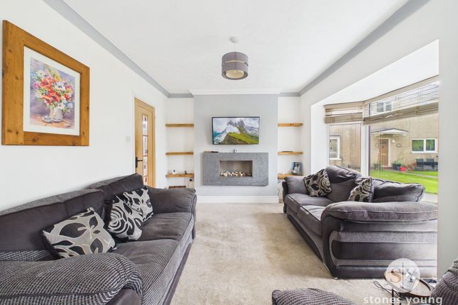 52 Princess Gardens, Blackburn photo 3