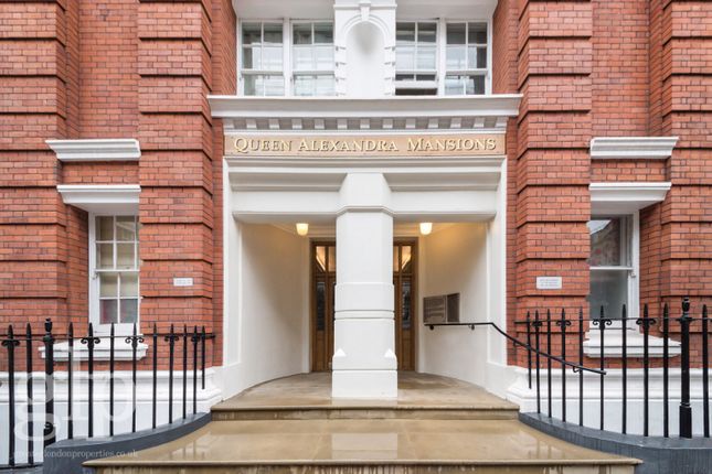Flat to rent in Queen Alexandra Mansions, Bidborough Street, London, Greater London