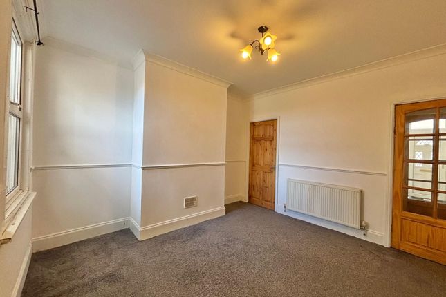 58 Co-Operative Avenue, Nottingham photo 4
