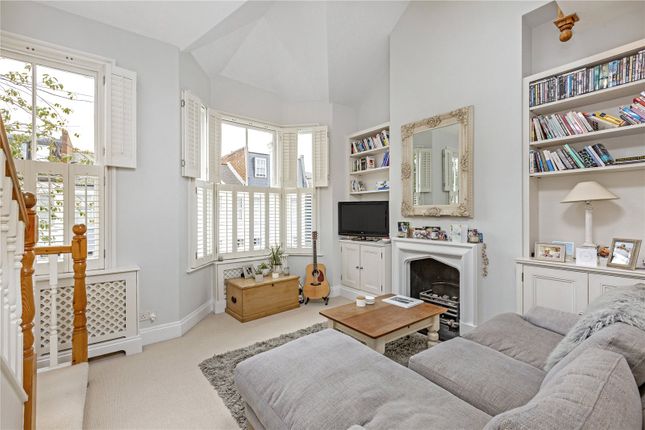 Thumbnail Flat to rent in Stephendale Road, Fulham