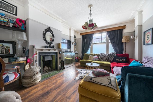 49, Woodberry Avenue, London photo 3