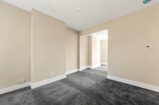 72, Garthorne Road, London photo 5