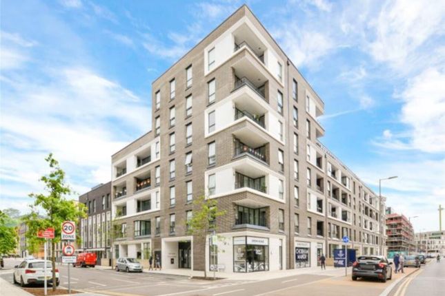 Flat for sale in Peloton Avenue Penthouse, London