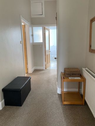 Flat to rent in Comely Bank Avenue, Comely Bank, Edinburgh