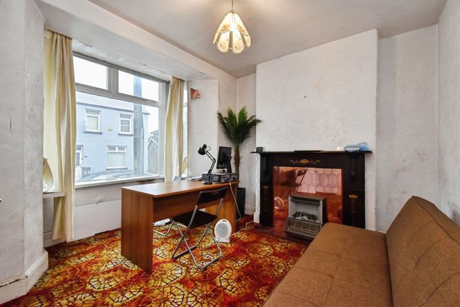 3, Emlyn Terrace, Merthyr Tydfil photo 3