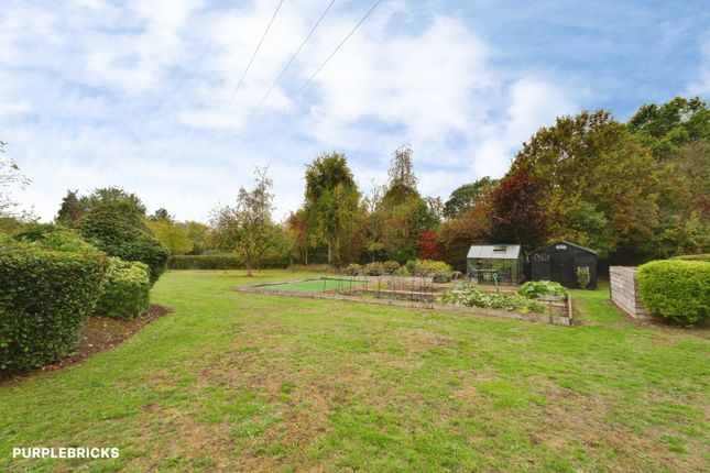 Browns Close, Hitcham, Nr. Ipswich photo 2