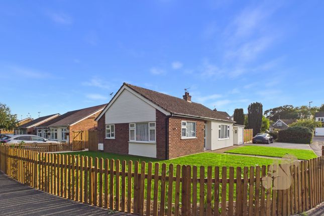 1 Rye Close, Colchester photo 2