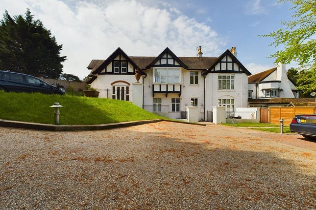 Duplex for sale in Hobbs &amp; Manor House, Thames Street, Sonning-On-Thames