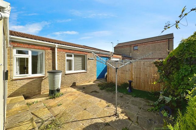 45, Wade Close, East Sussex photo 3
