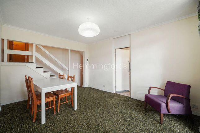 21 Stelfox House, Penton Rise, London photo 2