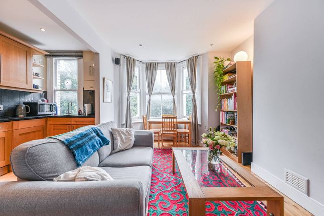 Flat for sale in Worcester Gardens, Between The Commons, London