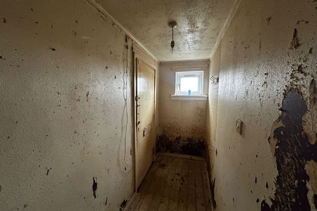 253, Ash Road, Cumbernauld photo 2
