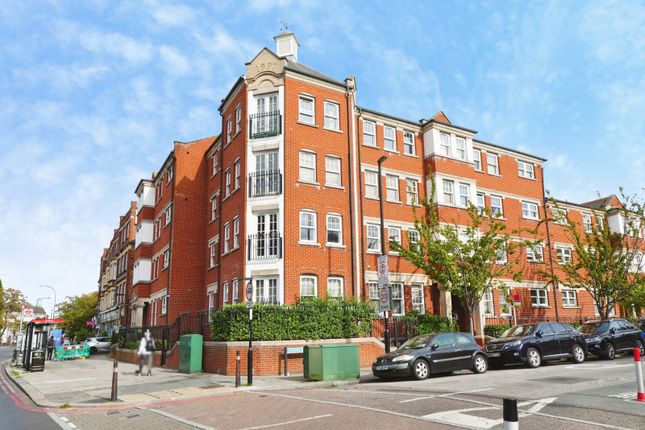 Flat 7 Cavendish Court, 21-23, Bromley Road, London photo 3