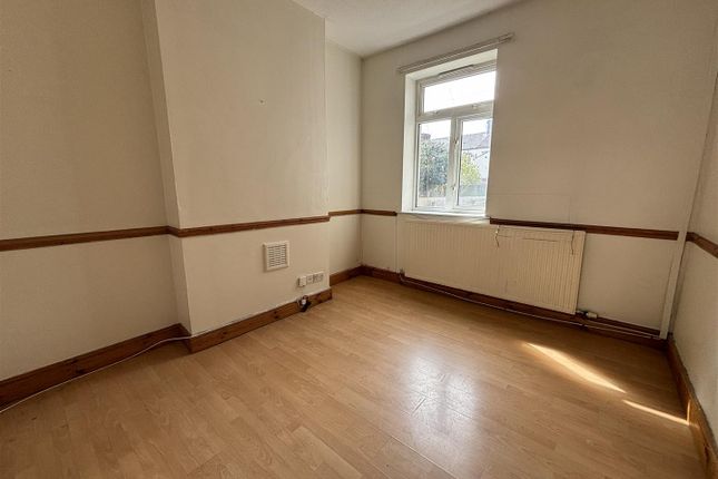 Terraced house for sale in Wells Street, Cardiff