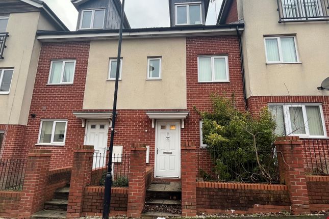 Thumbnail Flat for sale in Brentleigh Way, Stoke On Trent