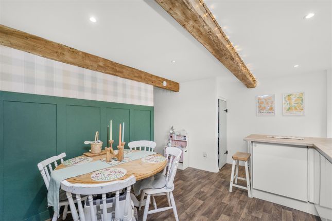 46, Skipton Old Road, Foulridge photo 4