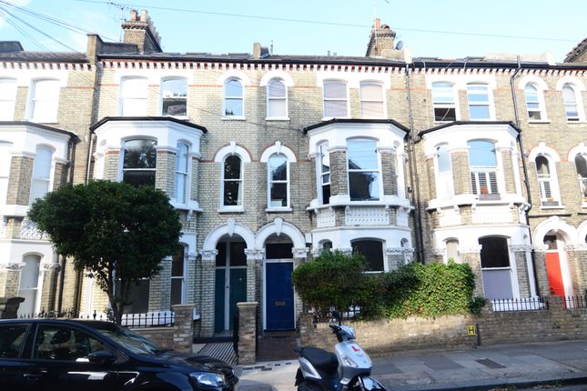 Thumbnail Flat to rent in Vardens Road, London