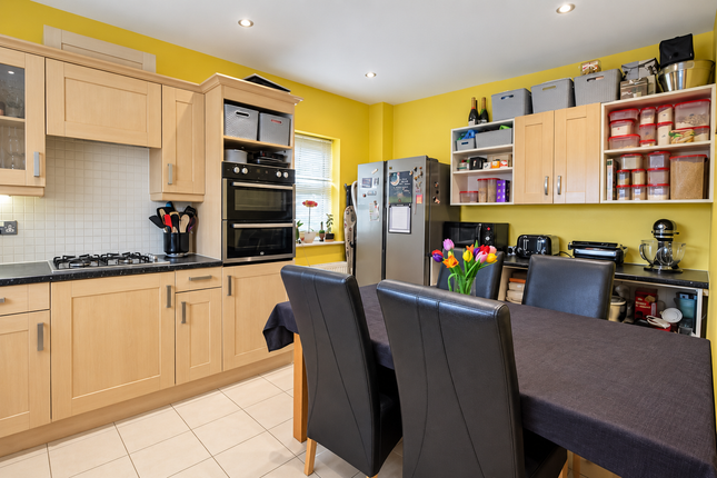 1, Bradbury Gardens, Nottingham photo 2