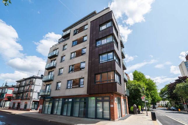 Thumbnail Flat to rent in Prince Of Wales Road, Kentish Town, London