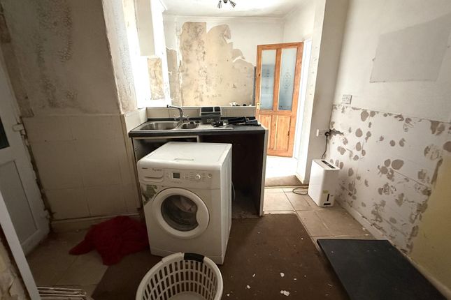 130, Jersey Road, Port Talbot photo 4