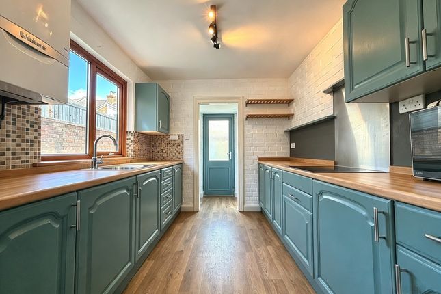 43, Baker Street, Exeter photo 4