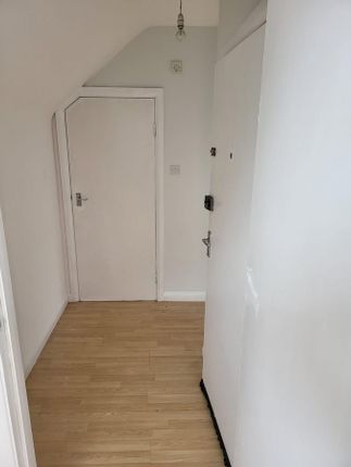 Bromley Road, Catford photo 5