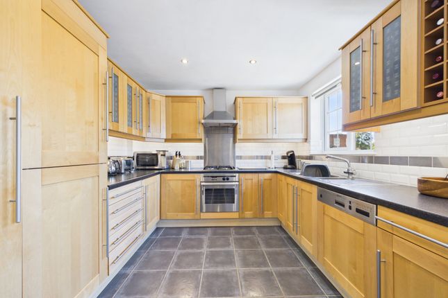 27, Wayside Mews, Maidenhead photo 2