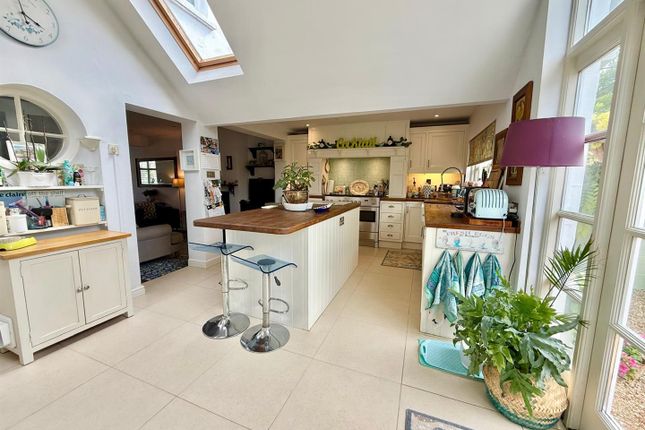 Rose Cottage, 8, Church Street, Steeple Ashton photo 4