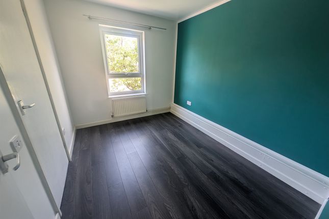 Flat 2a Cavendish Square, Margaret Street, Hull photo 3