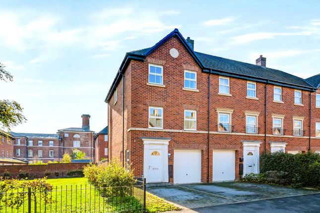 3-bed terraced on St. Georges Parkway, Staffordshire, £250,000