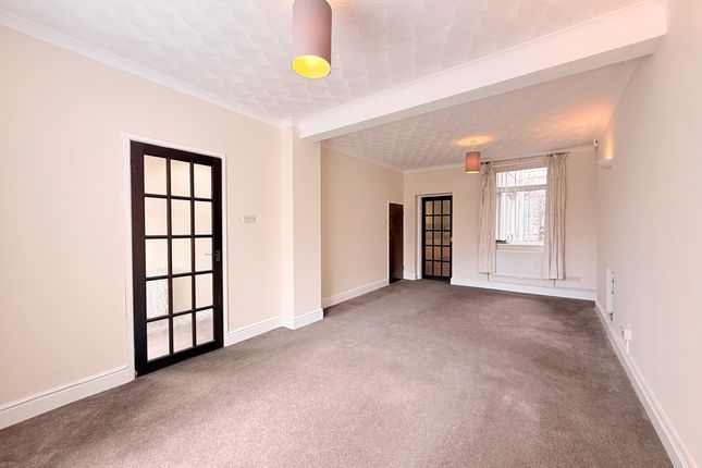 5 David Street, Bridgend photo 4