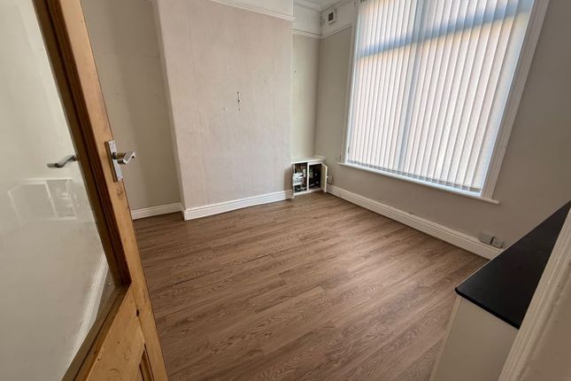 Barkeley Drive, Liverpool photo 4