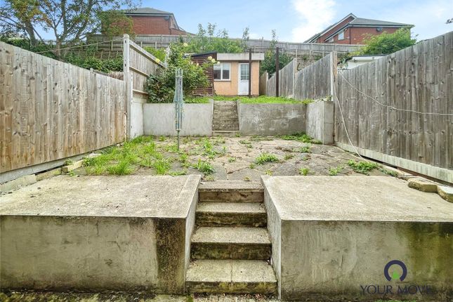 42, Bramble Croft, Erith photo 4