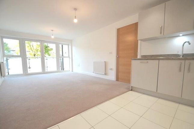 Walsham Court, Ickenham photo 2