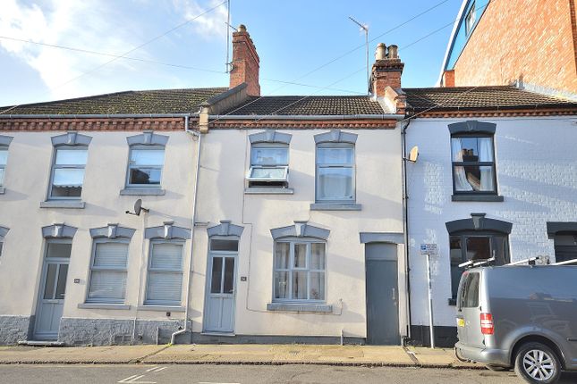Thumbnail Terraced house for sale in Grove Road, Northampton