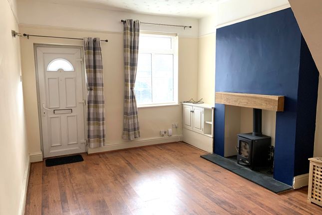 26, Nunn Street, Leek photo 3